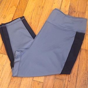 Lularoe RISE 3x athletic capris